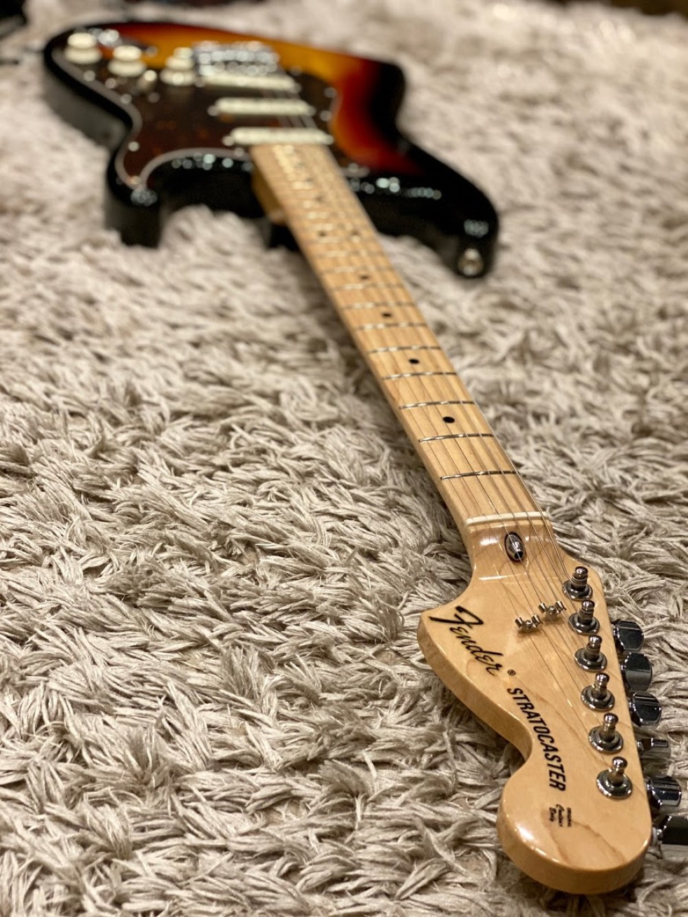 Fender Japan Traditional 70s Stratocaster MN 3 Color Sunburst